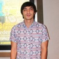 Abimana Aryasatya di Gala Premiere Film 'Laskar Pelangi Sekuel 2: Edensor'