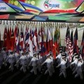 Parade Bendera Negara-negara Peserta SEA Games 2013