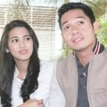 Alyssa Soebandono dan Dude Harlino Saat Menggelar Jumpa Pers di Kebon Jeruk, Jakarta Barat