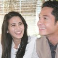 Alyssa Soebandono dan Dude Harlino Saat Menggelar Jumpa Pers di Kebon Jeruk, Jakarta Barat