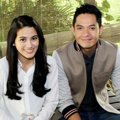 Alyssa Soebandono dan Dude Harlino Saat Menggelar Jumpa Pers di Kebon Jeruk, Jakarta Barat