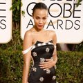 Zoe Saldana di Red Carpet Golden Globe Awards 2014