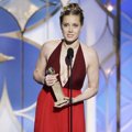 Amy Adams Raih Piala Best Performance by an Actress in a Motion Picture - Comedy or Musical