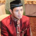 Dude Harlino Saat Hadir di Pernikahan Oki Setiana Dewi dan Ory Vitrio
