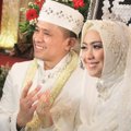Pernikahan Oki Setiana Dewi dan Ory Vitrio
