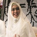 Oki Setiana Dewi Ditemui Seusai Pesta Pernikahannya
