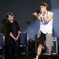 E.Den LC9 Bersama Salah Satu Fans Beruntung di 'Lukie Beat Live in Concert'