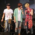 Lunafly Saat Tampil di 'Lukie Beat Live in Concert'