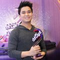 Billy Syahputra Raih Piala Host Tamu Terdahsyat