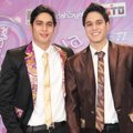 Marcel dan Mischa Chandrawinata di Red Carpet Dahsyatnya Awards 2014