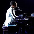 John Legend Saat Nyanyikan Lagu 'All of Me'