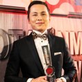 Andhika Pratama Raih Piala Selebriti Pria Paling Fashionable