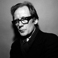 Bill Nighy Menjadi Terkenal Setelah Perankan Billy Mack di Film 'Love Actually'