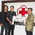Ungu Saat Mendatangi Gedung Palang Merah Indonesia