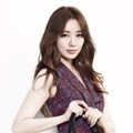 Yoon Eun Hye Mendesain Tas dan Jadi Model untuk Brand Samantha Thavasa