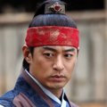 Joo Jin Mo Sebagai Wang Yoo