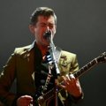 Penampilan Arctic Monkeys di BRIT Awards 2014