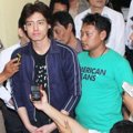 Roger Danuarta Saat Berikan Keterangan Pada Wartawan