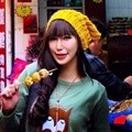 Aelke Mariska Nikmati Liburan