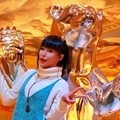 Aelke Mariska Nikmati Liburan