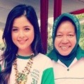 Tasya Kamila Bersama Tri Rismaharini