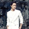 Jung Woo Saat Pemotretan Majalah Allure di Bali