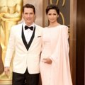 Matthew McConaughey dan Camila Alves di Red Carpet Oscar 2014