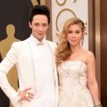 Johnny Weir dan Tara Lipinski di Red Carpet Oscar 2014