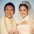 Pernikahan Augie Fantinus dan Adriana Bustami