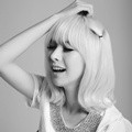 Alice Hello Venus Berpose untuk Majalah HIM