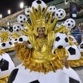 Peserta dengan Tema Sepakbola di Karnaval Rio de Janeiro 2014