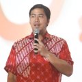 Pandji Pragiwaksono di Acara '10 Tahun Perjuangan Berbagi Sehat untuk Indonesia'