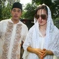 "Ia ingin sekali lagi melihat semua anak cucunya berkumpul," kata Nia Ramadhani