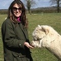 Elizabeth Hurley Model dan Aktris Asal Inggris