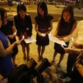 Etnis China di Malaysia Doa Bersama untuk Korban Pesawat Malaysia Airlines