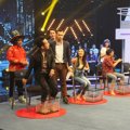 Kemeriahan Acara 'Slide Show'