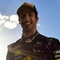 Daniel Ricciardo Didiskualifikasi Karena Langgar Aturan