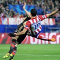 Tendangan Akrobatik Diego Costa di Laga Atletico Madrid vs AC Milan