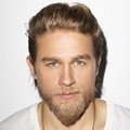 Charlie Hunnam Aktor Tampan Asal Inggris