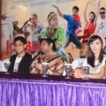 Jumpa Pers Film 'Jomblo Keep Smile'