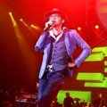 Andi /rif Saat Tampil di 'Urban Cross Over 2014'