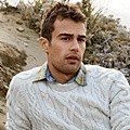 Theo James di Majalah GQ Edisi Maret 2014