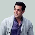 Salman Khan Pamerkan Koleksi Busana Pria Splash Fashion A/W 2013-2014