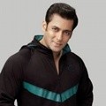 Salman Khan Pamerkan Koleksi Busana Pria Splash Fashion A/W 2013-2014