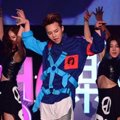 G-Dragon Tampil Enerjik di Konser 'Passion Talk'