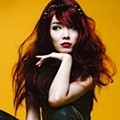 Shin Bora di Majalah Allure Edisi Desember 2012