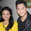 Elyzia Mulachela dan Rangga Moela di Premiere Film 'Sepatu Dahlan'