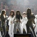 Penampilan Girls' Generation di Event Mr.Mr. real. Moment. replay.