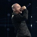 Husein Alatas Bawakan Lagu Peterpan 'Di Belakangku'