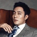 So Ji Sub di Majalah High Cut vol. 123